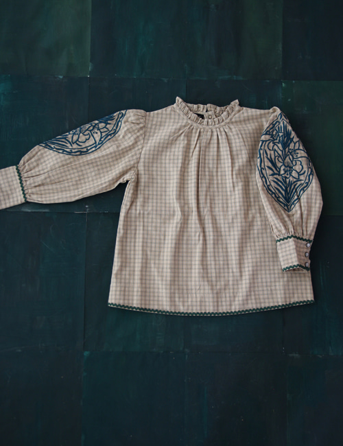 [BONJOUR DIARY]Blouse long cuff with embroidery _ Small beige check [8Y, 10Y]