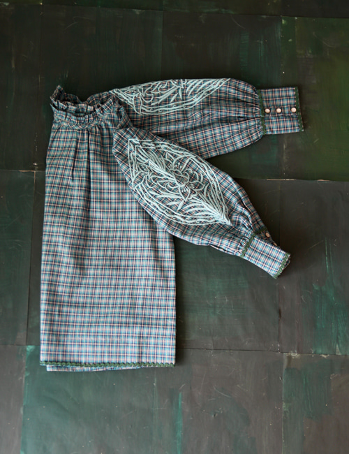 [BONJOUR DIARY]Blouse long cuff with embroidery   _ Small blue check [8Y, 12Y]