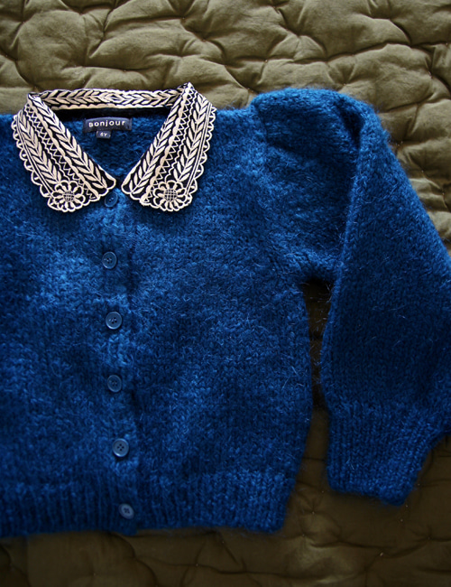 [BONJOUR DIARY] Cardigan with embroidered collar _ Blue