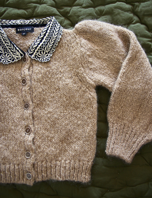 [BONJOUR DIARY] Cardigan with embroidered collar _ Natural